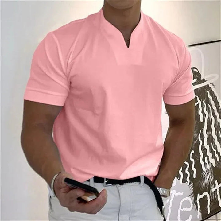 Elegante t-shirt da uomo con scollo a punta ed eleganti polsini laterali - vestibilità slim ideale per lo stile quotidiano e casual