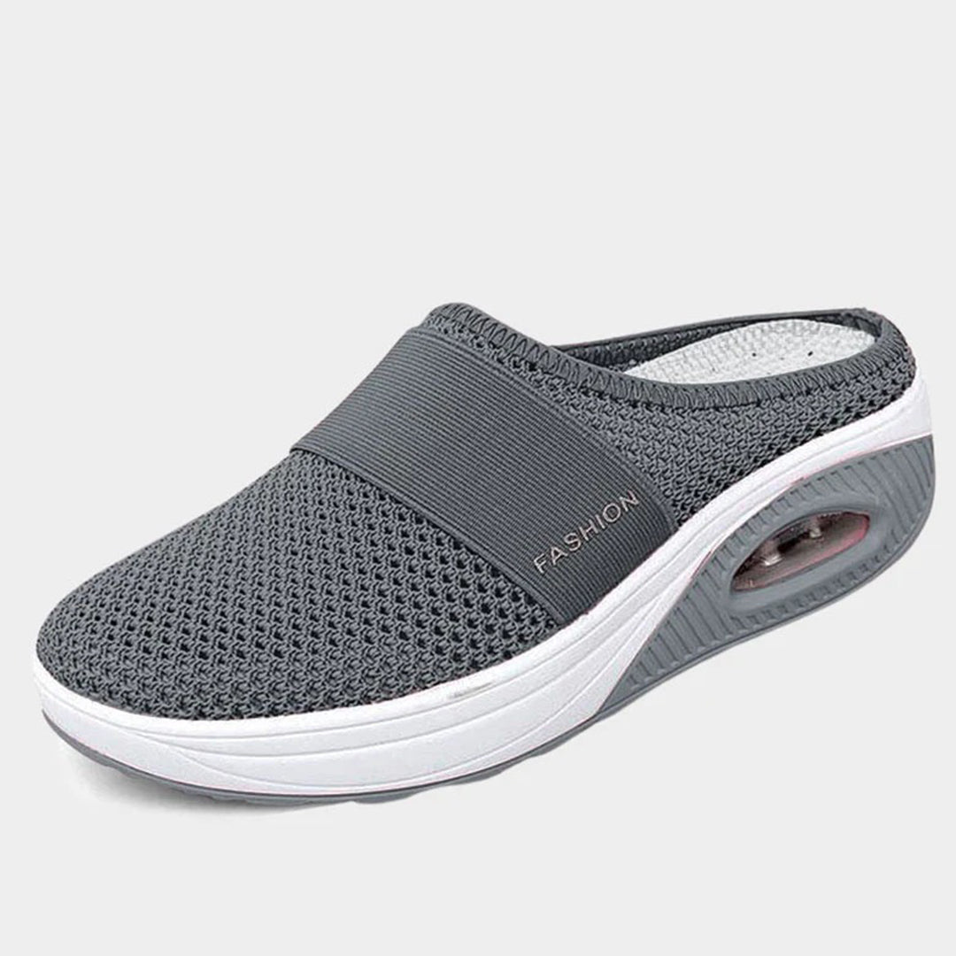 Le esclusive pantofole GENET: una combinazione di eleganza e comfort ineguagliabile