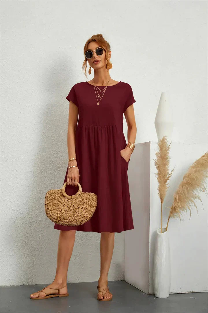 Elegante vestaglia da donna al ginocchio con scollo a punta e colletto elegante