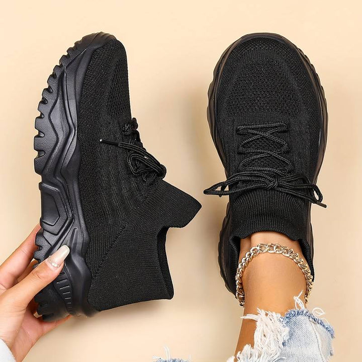 Scarpa ortopedica innovativa con supporto aggiuntivo per il tallone per il massimo comfort
