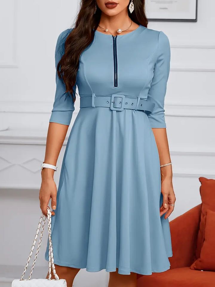 Elegante vestaglia da donna con polsini a tre pezzi, chiusura a zip, taglio aderente, lunghezza al ginocchio e tasche eleganti