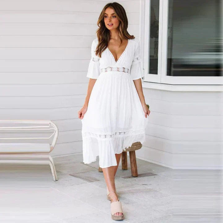Accappatoio da donna Coupe Fluide en A con profonda scollatura a V, eleganti dettagli in pizzo e maniche a 3/4