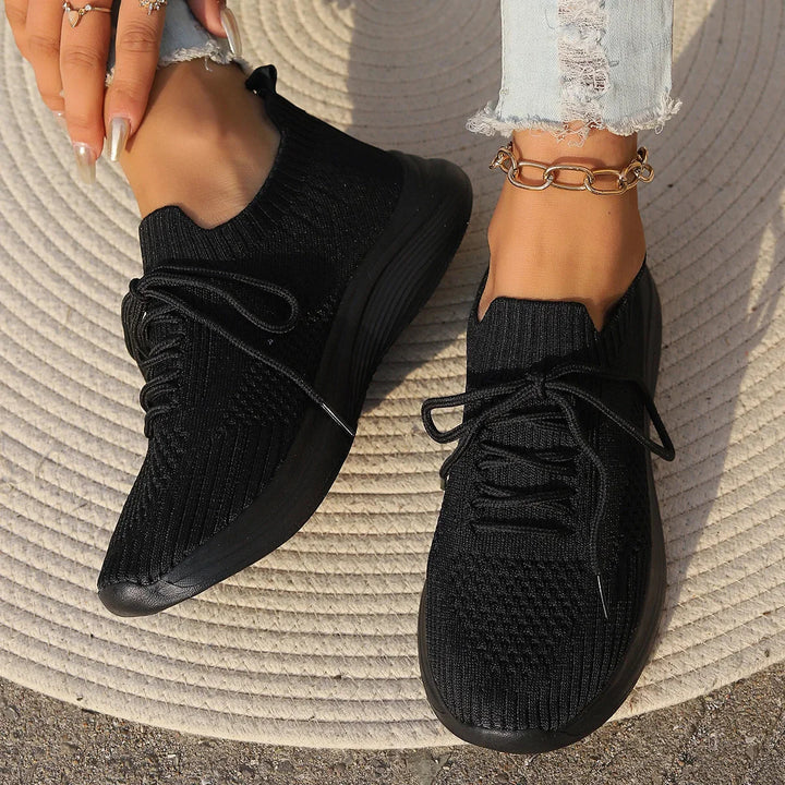 Comode scarpe da ginnastica da donna in maglia - senza sforzo, slip-on e con lacci - traspiranti e leggere, ideali per l'uso quotidiano