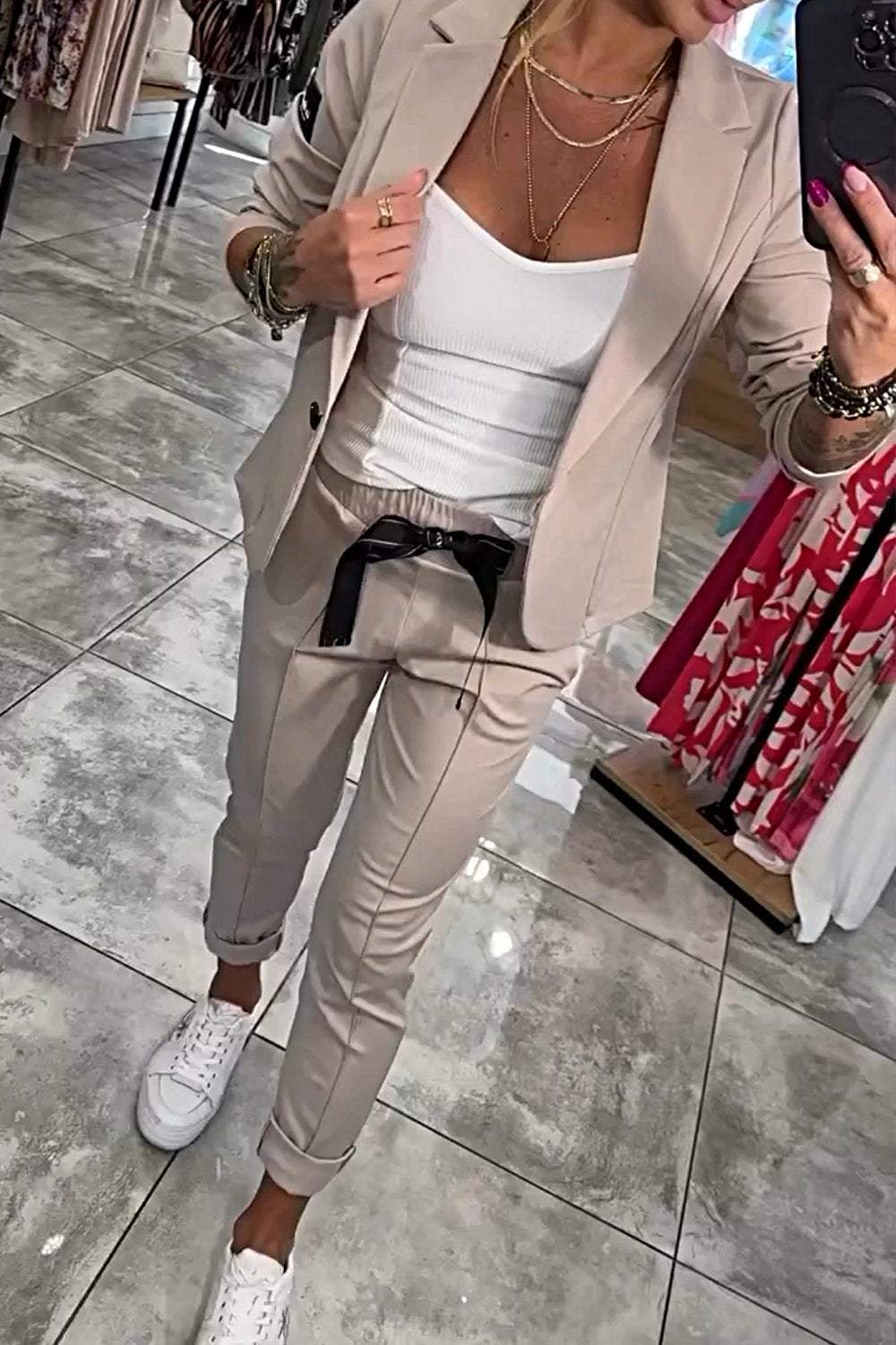 Elegante e raffinato set da donna Louise™ a due pezzi per un look unico