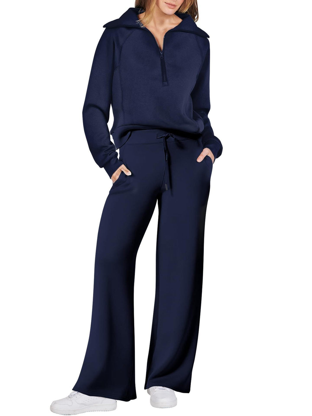 Set lounge comodo e spazioso con eleganti pantaloni a gamba larga - ideale per le donne