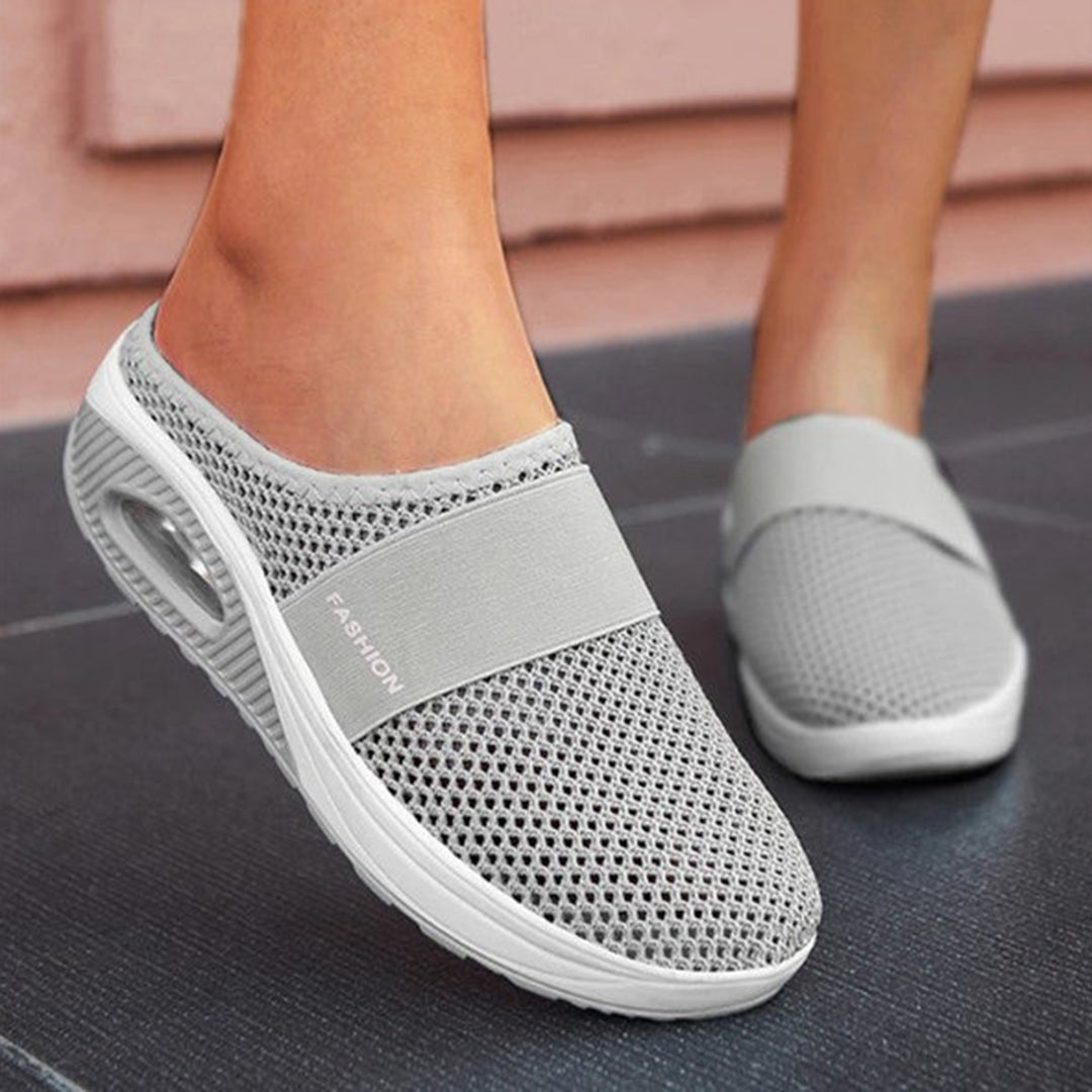 Le esclusive pantofole GENET: una combinazione di eleganza e comfort ineguagliabile