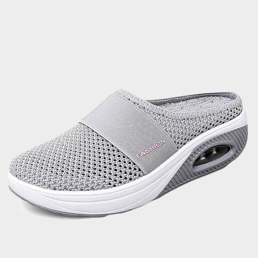Le esclusive pantofole GENET: una combinazione di eleganza e comfort ineguagliabile