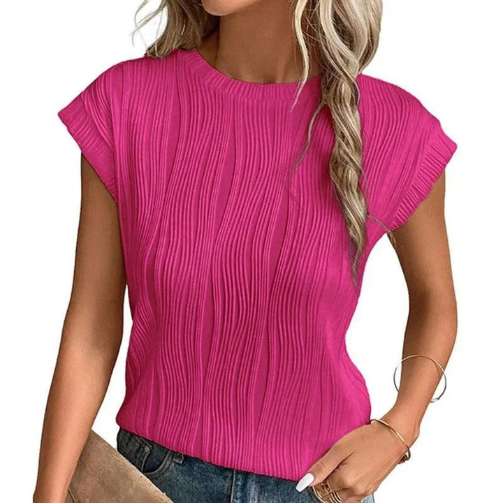 Camicetta elegante da donna con maniche corte e scollatura impreziosita - T-shirt elegante con texture a pieghe e scollatura a punta