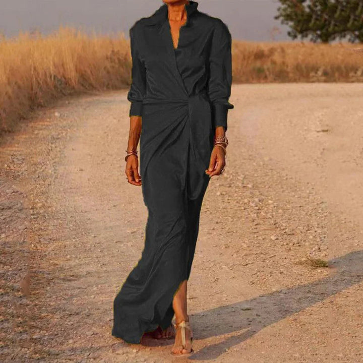 Elegante abito in raso con spacco e camicia elegante per le occasioni speciali